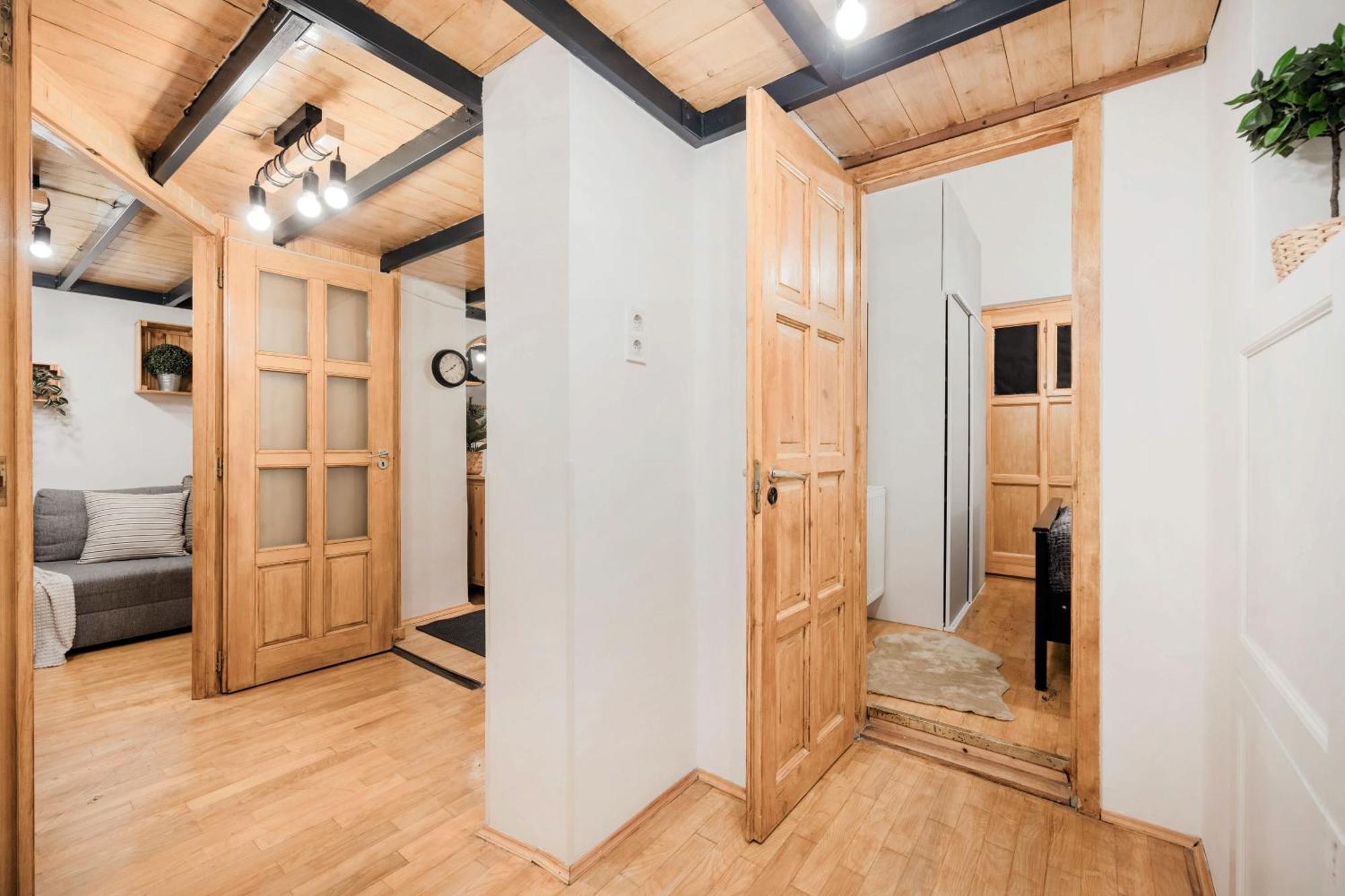 Apartament Wellness Wonderland Garden, Sauna, Jacuzzi In Cbd Budapeszt