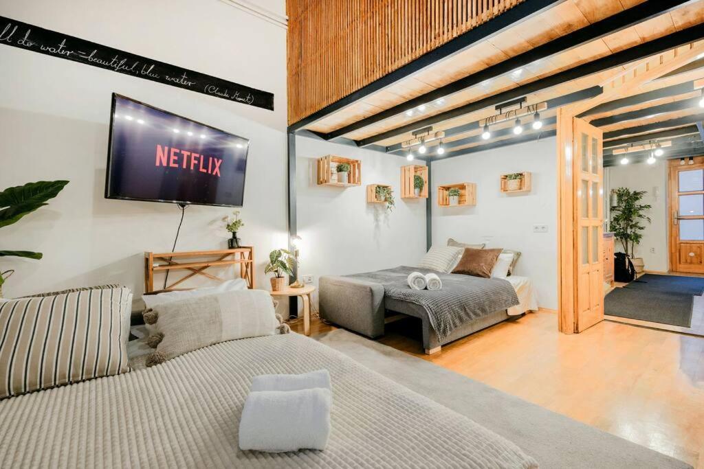 Wellness Wonderland Garden, Sauna, Jacuzzi In Cbd Apartament Budapeszt